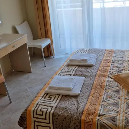 Kamelia A29 * Σάνι Μπιτς